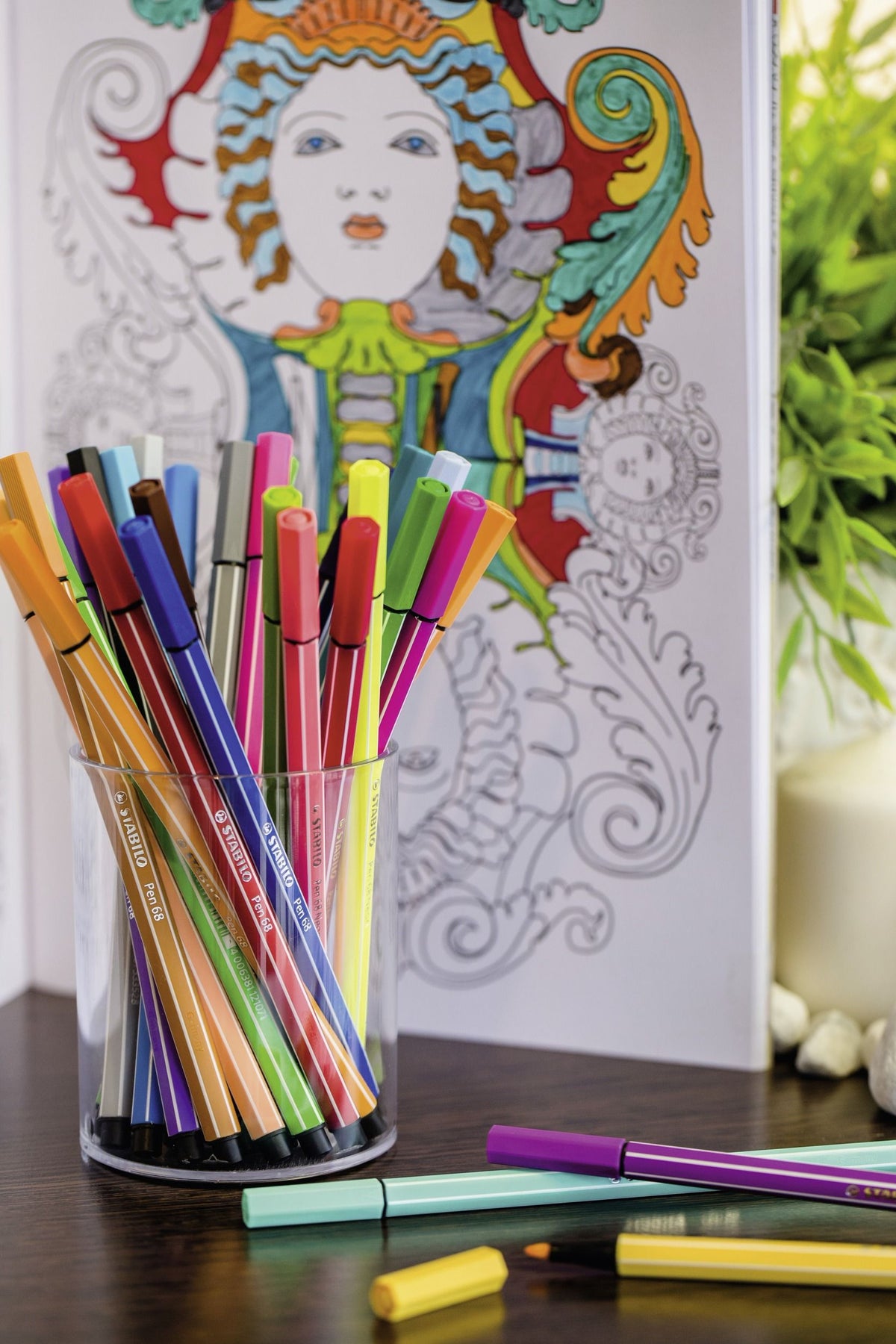 Pennarello Premium - STABILO Pen 68 - Scatola in Metallo da 40 - Colori assortiti (25574409)